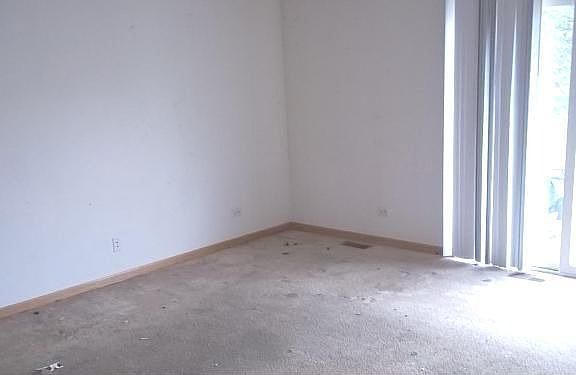 4th image of 430 Prairie Ave