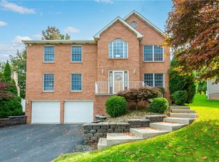242 Seanor Rd, Irwin, PA 15642