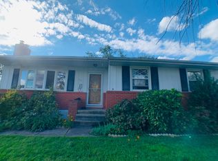 2116 Suburban Greens Dr, Lutherville Timonium, MD 21093