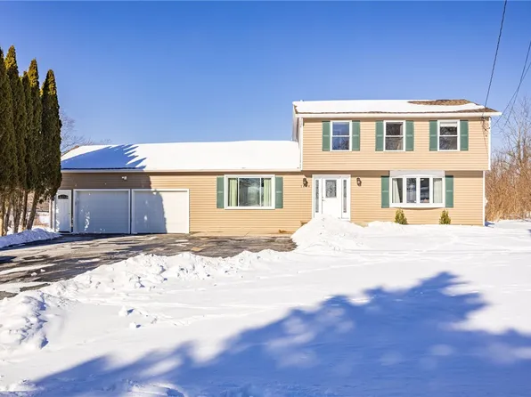 1484 Davis Rd, Churchville, NY 14428