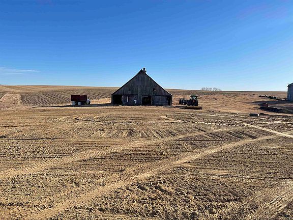 5th image of 18546 140th St