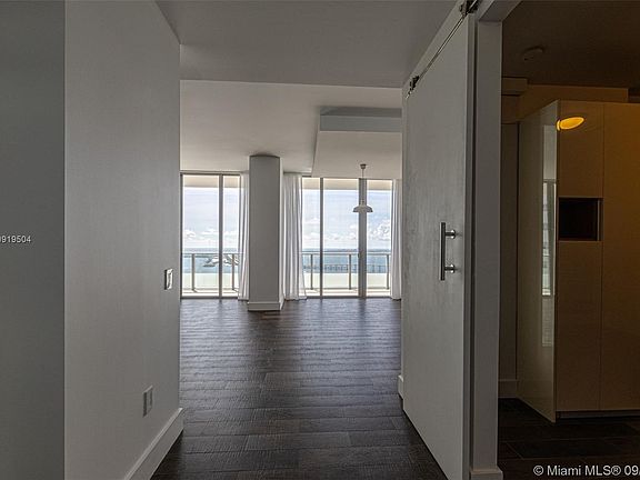 2nd image of 1300 Brickell Bay Dr APT 3903