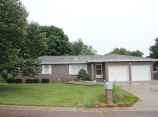 1600 Jayhawk Dr, Abilene, KS 67410