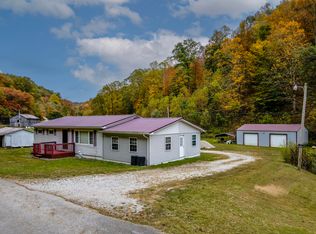 320 Fyffe Branch Rd, West Liberty, KY 41472