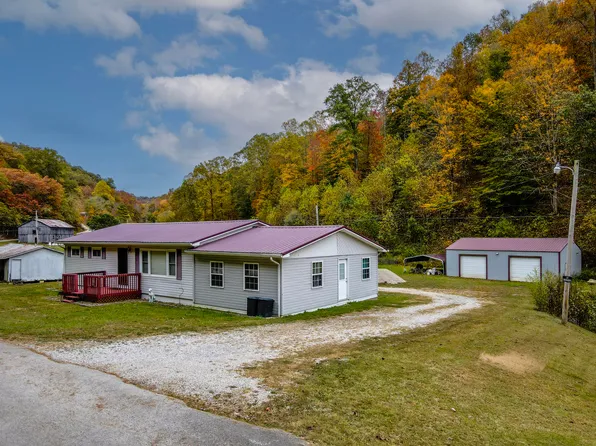 320 Fyffe Branch Rd, West Liberty, KY 41472