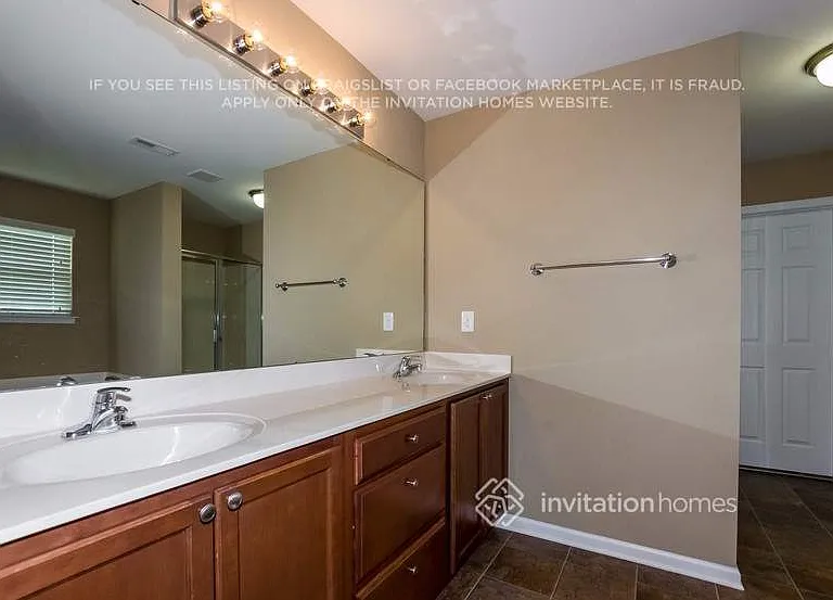 8023 Grove Hall Ave — Photo 20