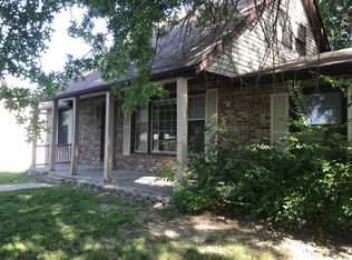 215 E El Cortez Dr, Columbia, MO 65203