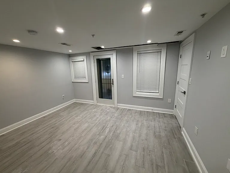 2023 O St NW #1 — Photo 13