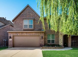 1321 Realoaks Dr, Fort Worth, TX 76131