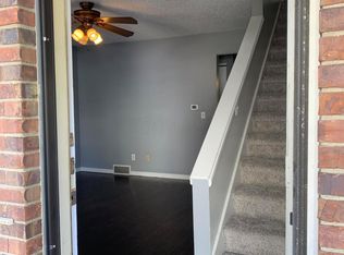 1279D Pine View Trce, Newark, OH 43055