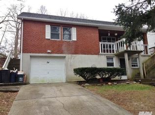 84 Lower Rocky Point Rd, Sound Beach, NY 11789