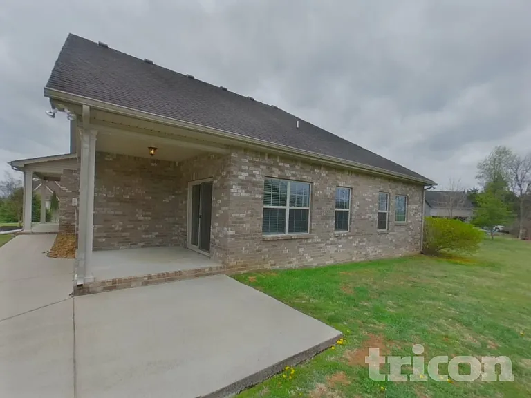 1306 Crescent Ridge Dr — Photo 23