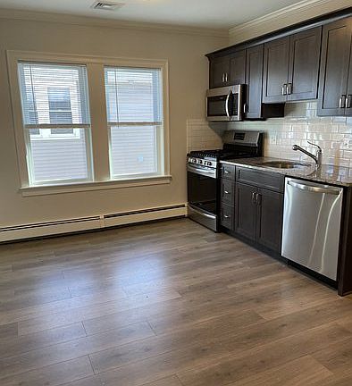2nd image of 374 Crescent St Floor 2
