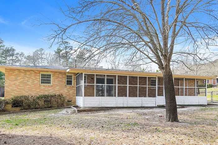 1115 Terrace Cir — Photo 16