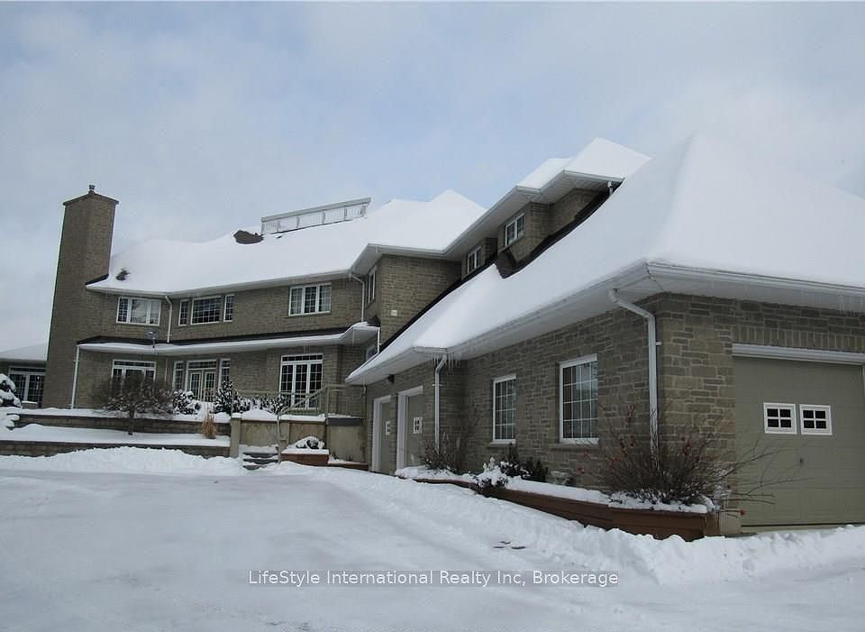 1st image of 220 Arkell Rd