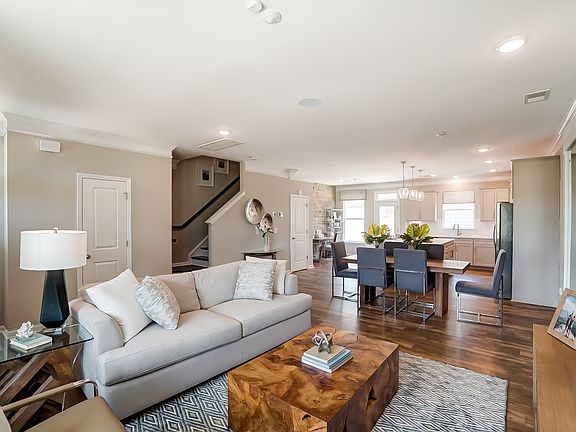 These photos are representative of this floor plan, but all options may not be available in every co