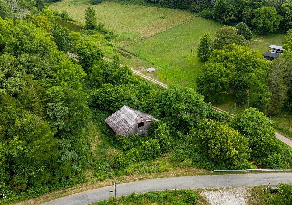 1st image of Knob Creek Rd