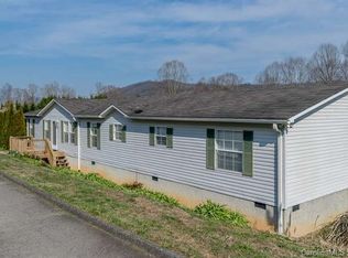 12 McKinney Meadows Ct, Etowah, NC 28729