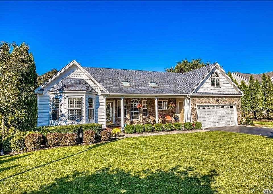 1st image of 44 Paige Ln