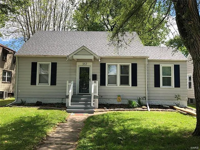 352 E Jennings Ave photo 1
