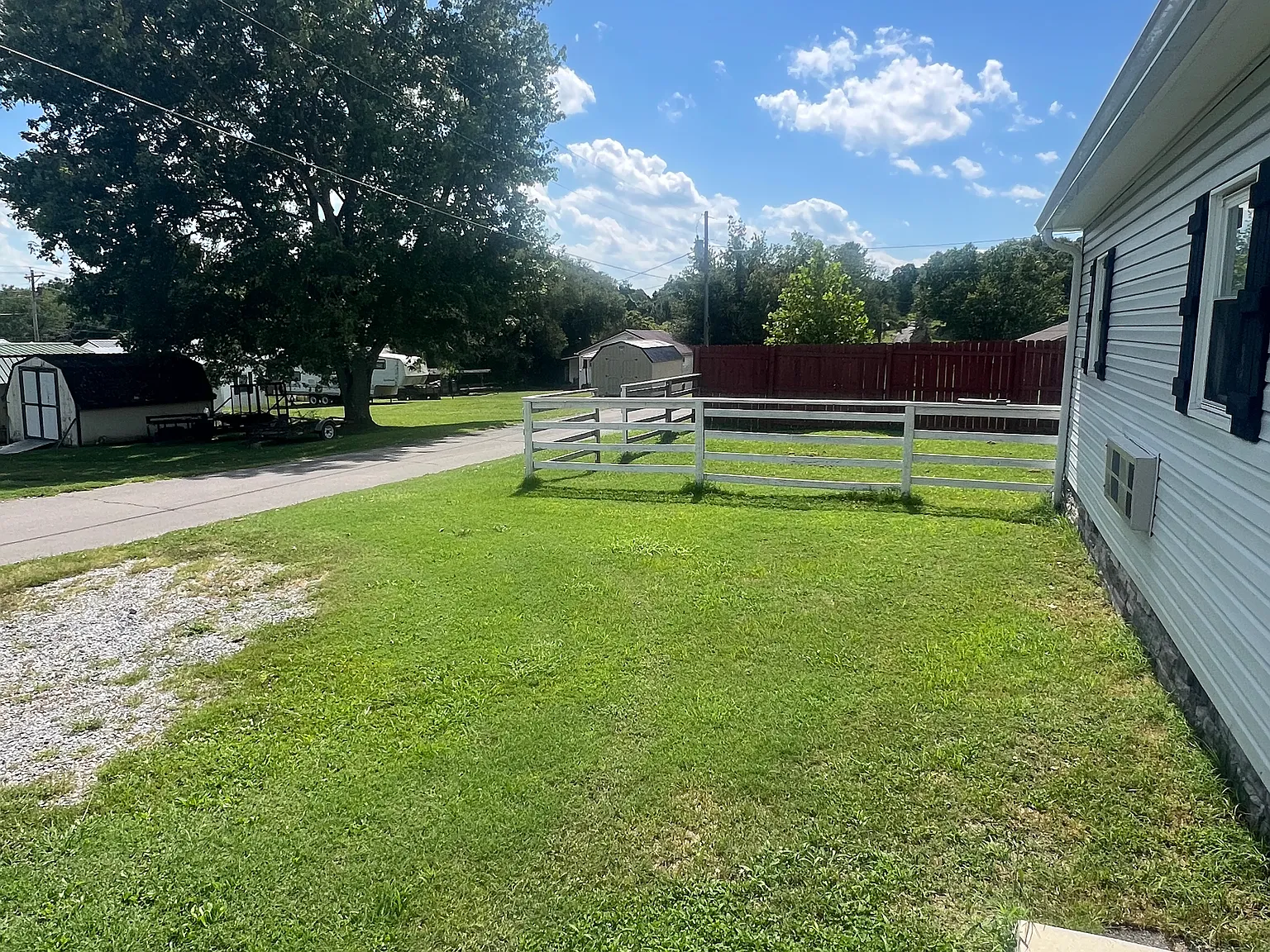 N Rogers St, Rogersville — Photo 2