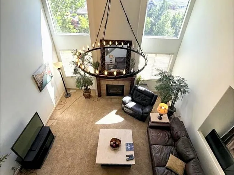 2251 W Pebblestone Ln — Photo 4