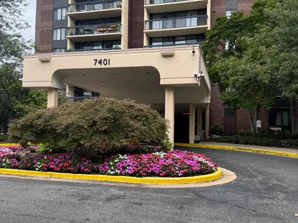 7401 Westlake Ter APT 705, Bethesda, MD 20817