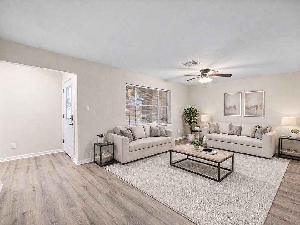 1st image of 10319 Old Orchard Rd