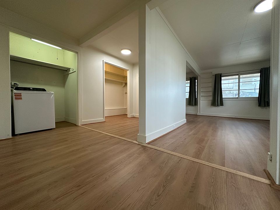 1st image of 727 Spencer St #3