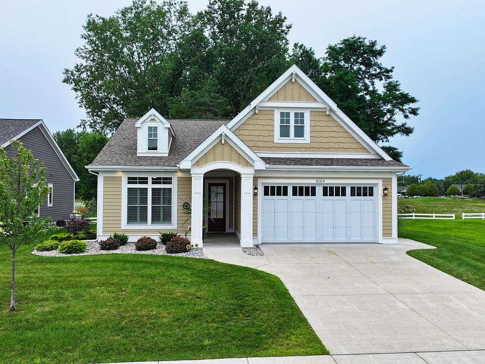 1st image of 4169 Village Green