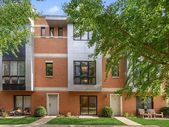 2225 W Madison St Unit 7, Chicago, IL 60612