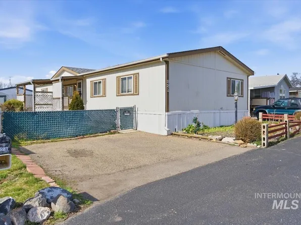 521 River Valley St, Nampa, ID 83687