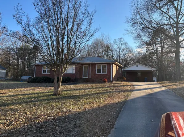 530 Pinewood Ave, Salisbury, NC 28146