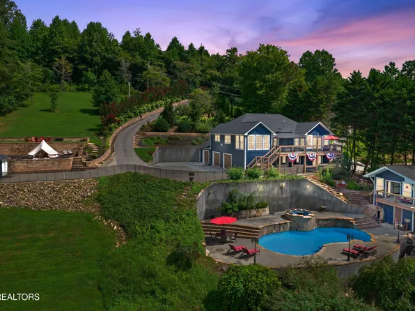 141 Settlers Rd, Harriman, TN 37748