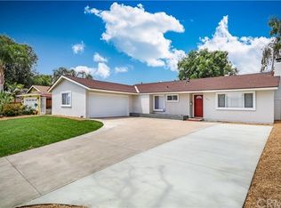 1447 Edgehill Dr, Pomona, CA 91767