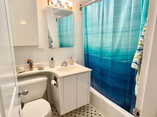 Rented by Corcoran | media 5