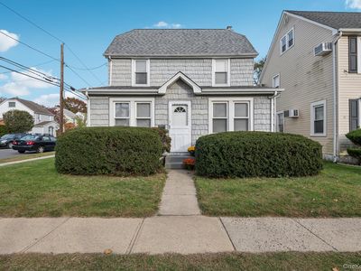 143 Broad Street, Williston Park, NY, 11596