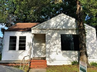 628 University Ave, Huntsville, TX 77320