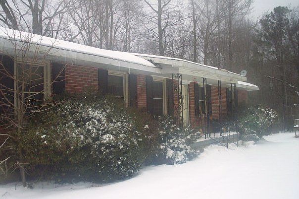 FEB.2011