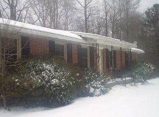 1045 Bruceton Vale Rd, Bruceton, TN 38317