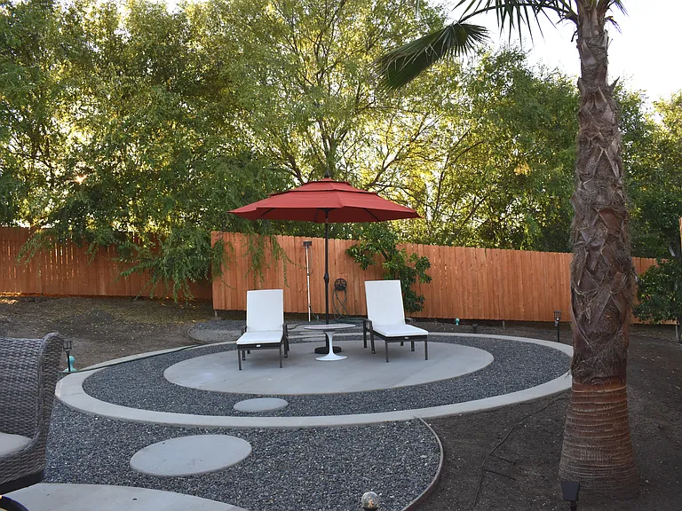 Galena Cir — Photo 39