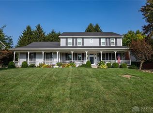 611 Cambridge Dr, Middletown, OH