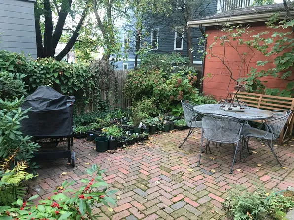 115 Upland Rd #3, Cambridge, MA 02140