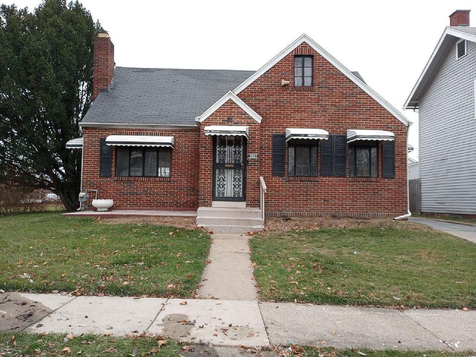 1st image of 2807 Winsted Dr