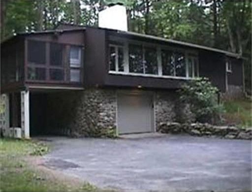 2nd image of 72 Hillside Rd