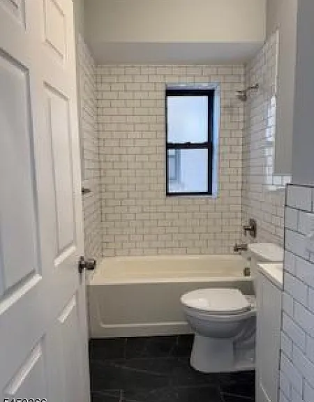 118 W 2nd Ave #17 — Photo 5