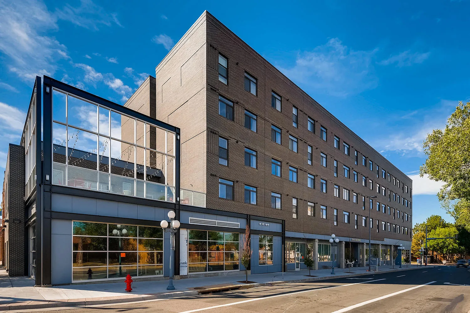 Broadway Lofts — Photo 1