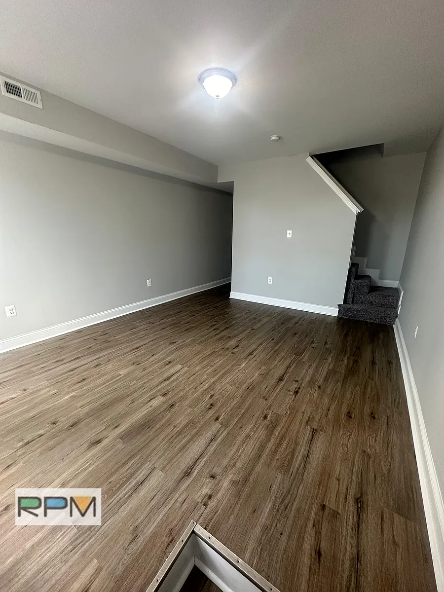 Building Photo - 1508 N Montford Ave