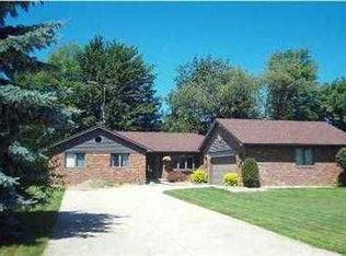 7463 23rd Ave, Jenison, MI 49428