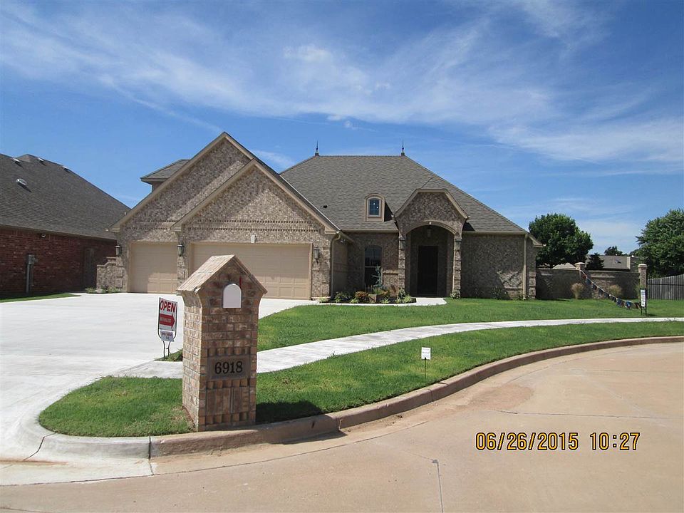1st image of 6918 NW Maple Dr